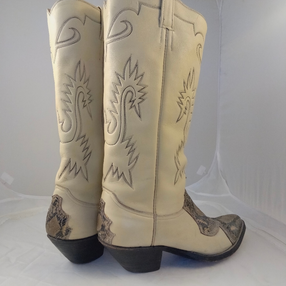 Western Wear Snakeskin Boots